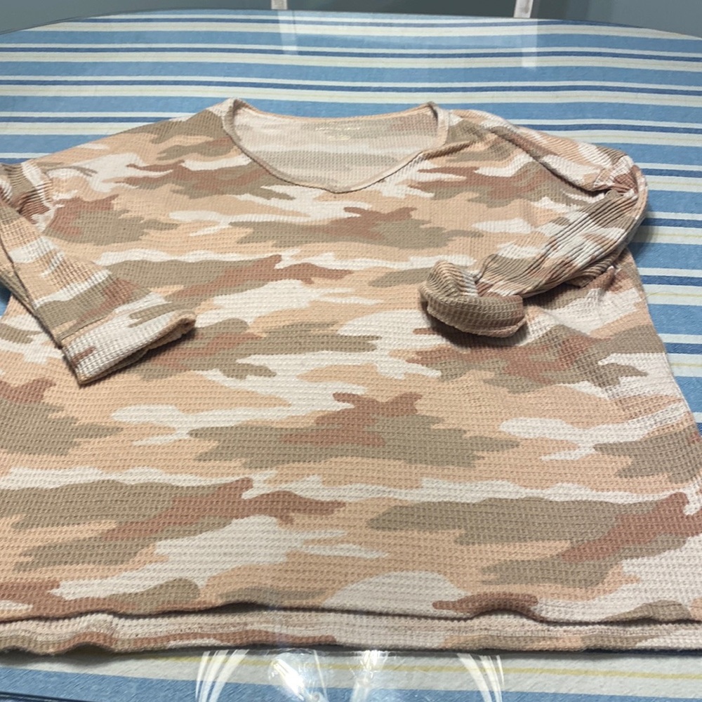 Long sleeve American Eagle thermal